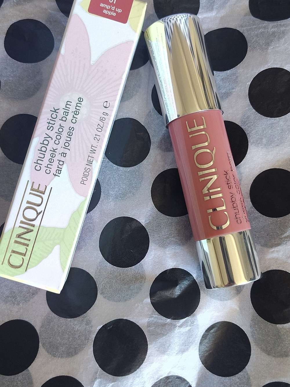 Clinique Chubby Stick Cheek Color Balm - 01 Amped Up Apple - Picture 3 of 4